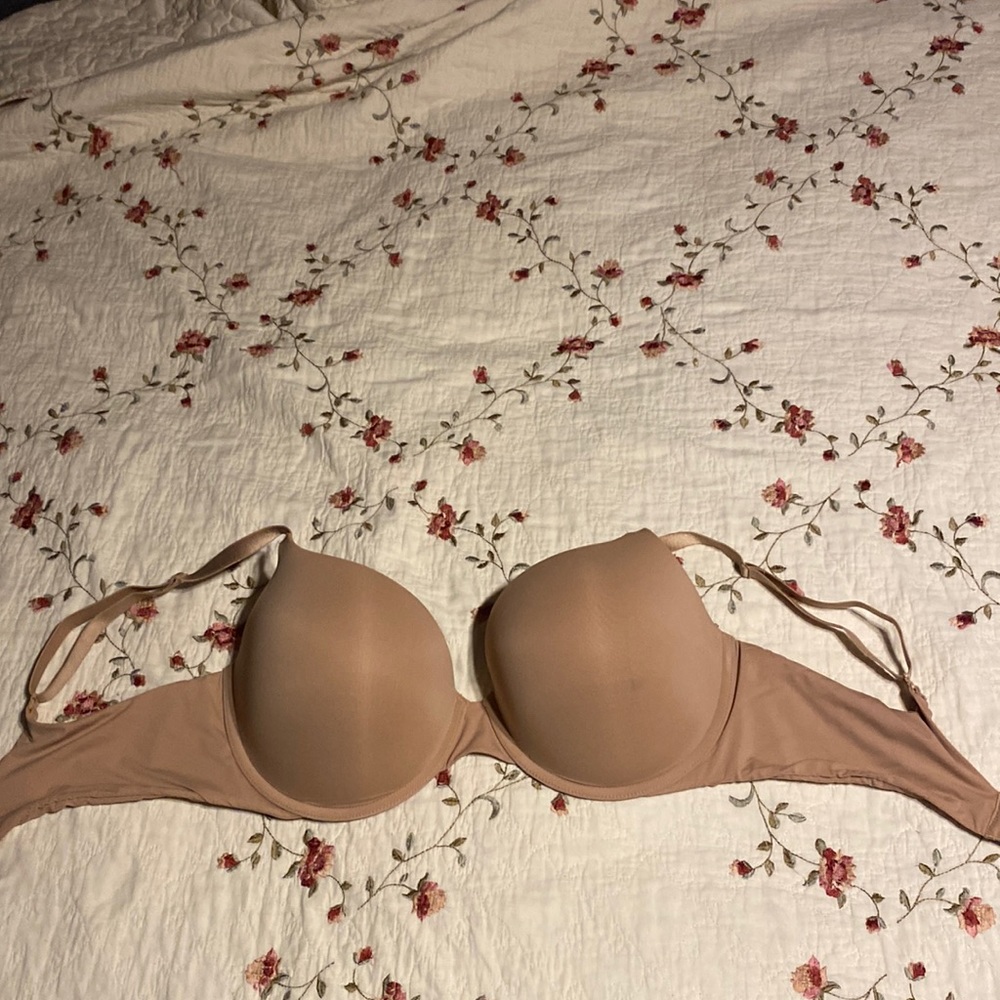 Victoria’s Secret bra